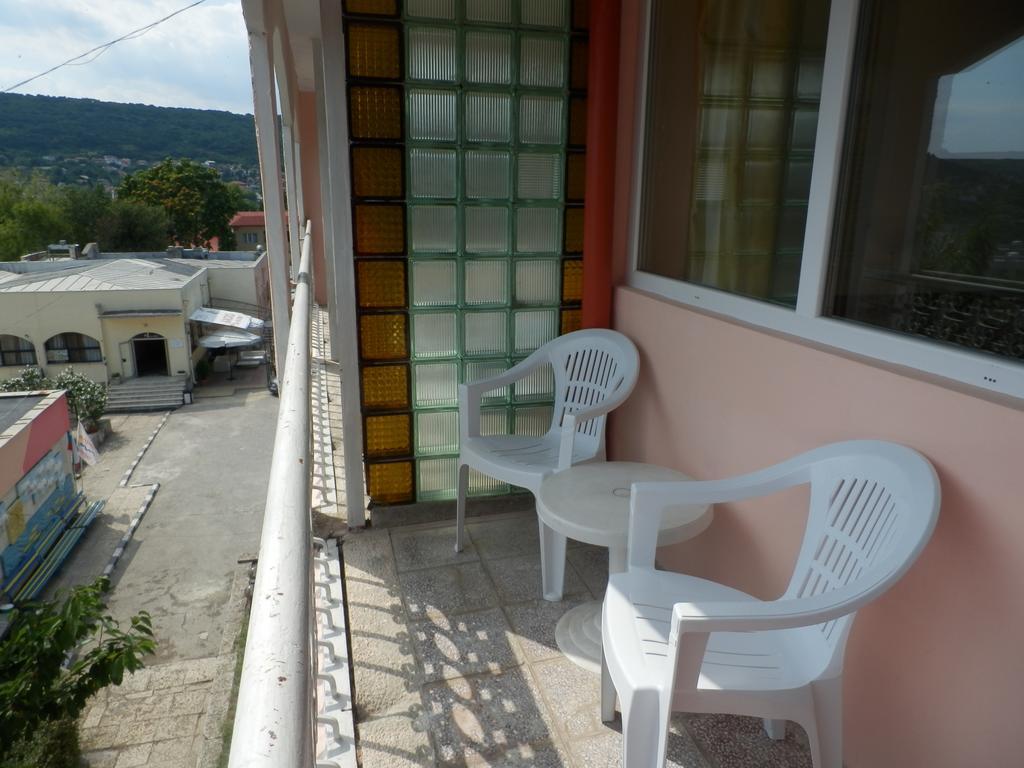 Olimpia Supersnab Hotel バルチク エクステリア 写真