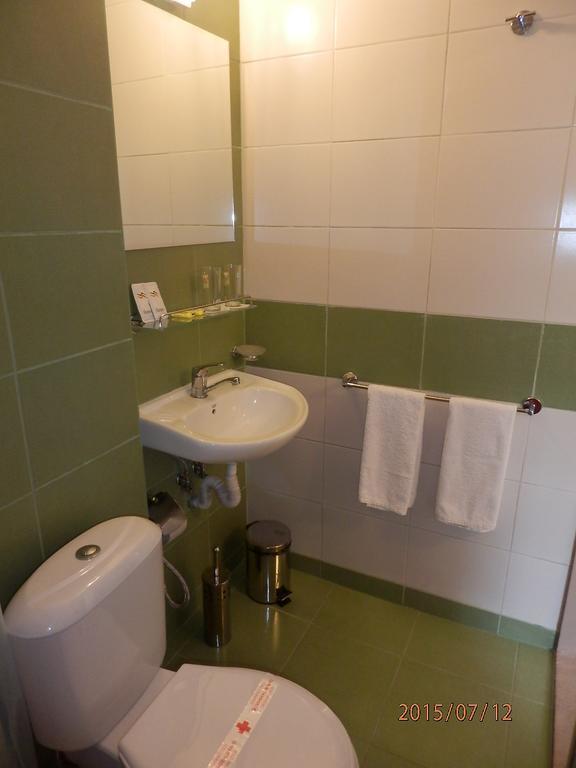 Olimpia Supersnab Hotel バルチク エクステリア 写真