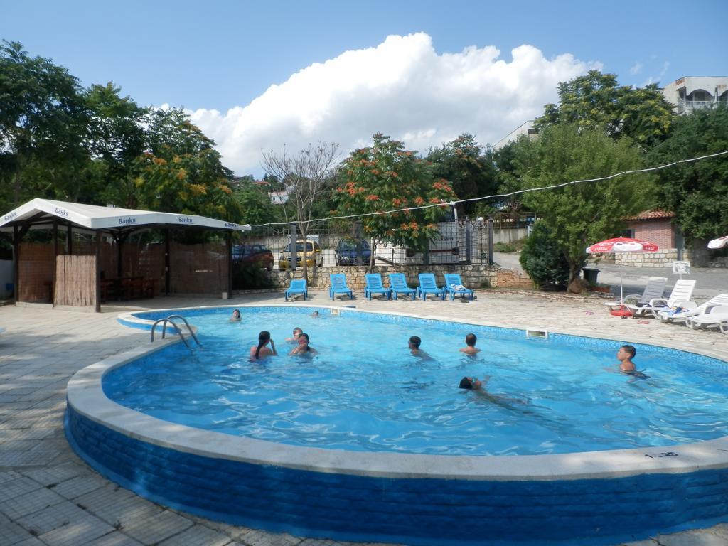 Olimpia Supersnab Hotel バルチク エクステリア 写真